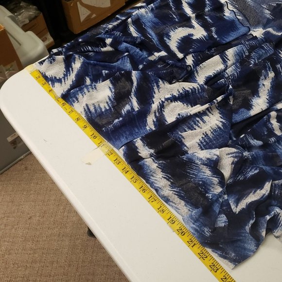 Ali Miles Navy and White Abstract Cardigan - Picture 6 of 9